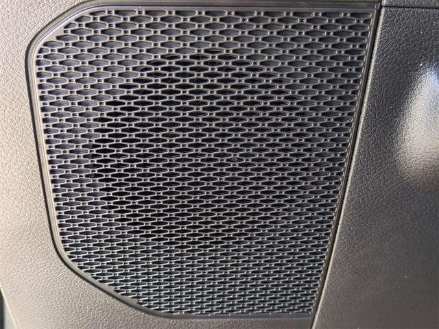 Photo of 2025 Black Clearcoat Jeep Gladiator
