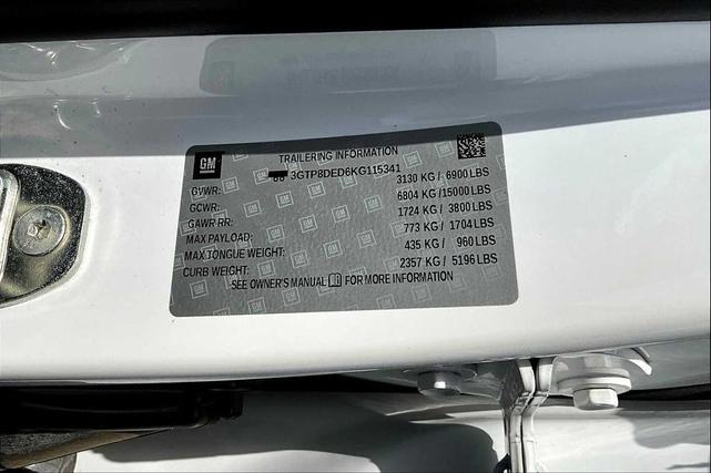 Photo of 2019 Summit White GMC Sierra 1500