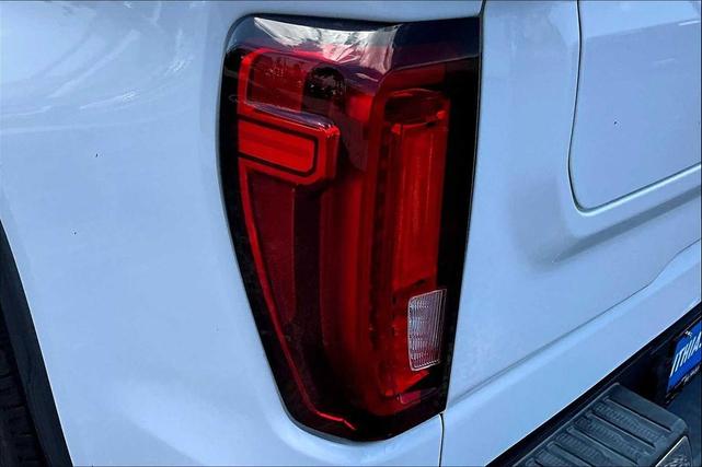 Photo of 2019 Summit White GMC Sierra 1500