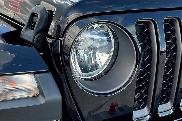 Photo of 2023 Black Clearcoat Jeep Gladiator