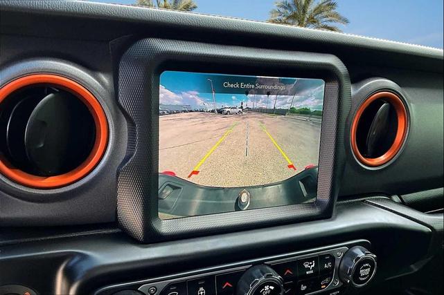 Photo of 2023 Black Clearcoat Jeep Gladiator