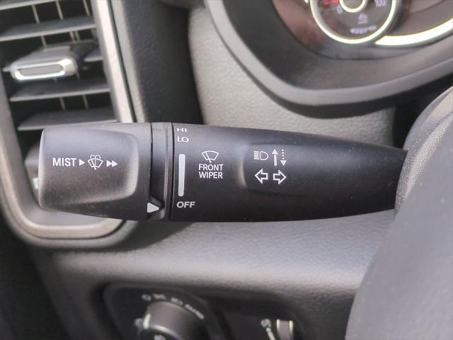 Photo of 2025 Diamond Black Crystal Pearlcoat RAM 2500