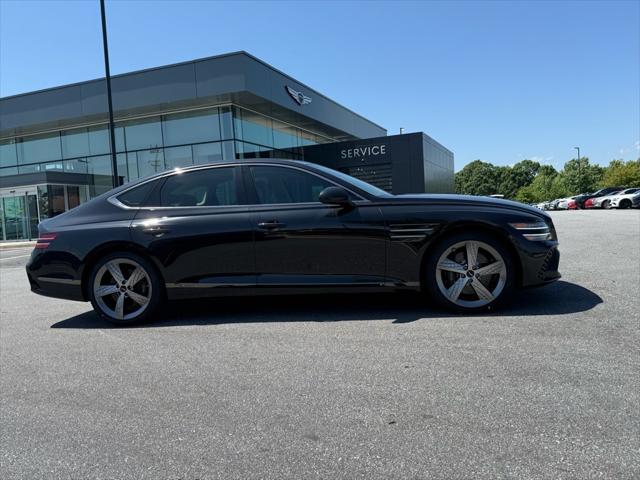 Photo of 2025 Vik Black Genesis G80