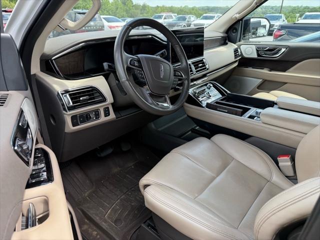 Photo of 2022 PRISTINE WHITE METALLIC 3C Lincoln Navigator