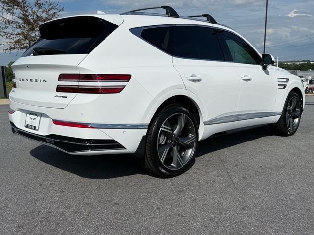 Photo of 2025 Alta White Genesis GV80