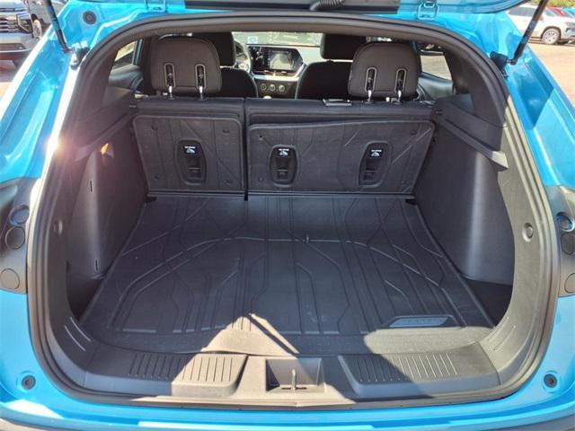 Photo of 2025 Marina Blue Metallic Chevrolet Trax