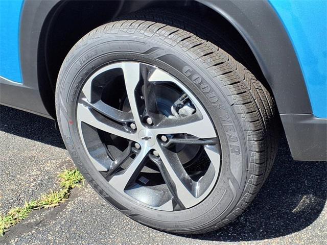 Photo of 2025 Marina Blue Metallic Chevrolet Trax