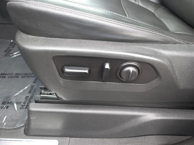 Photo of 2020 Black Chevrolet Silverado 1500
