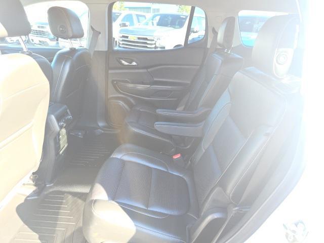 Photo of 2019 Quicksilver Metallic GMC Acadia