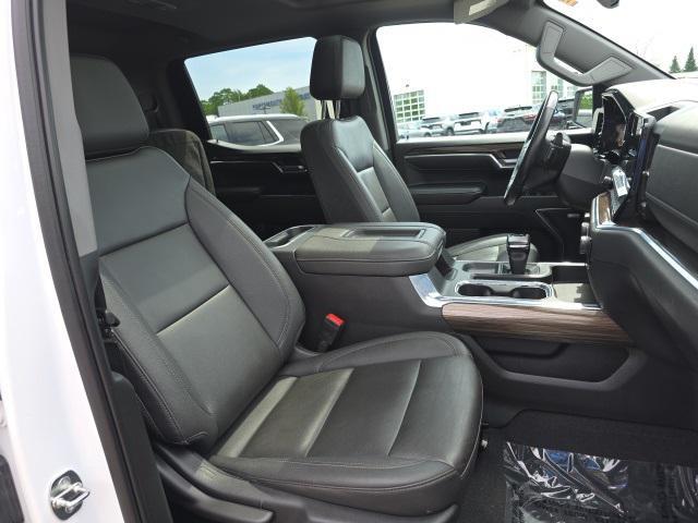Photo of 2022 Summit White Chevrolet Silverado 1500