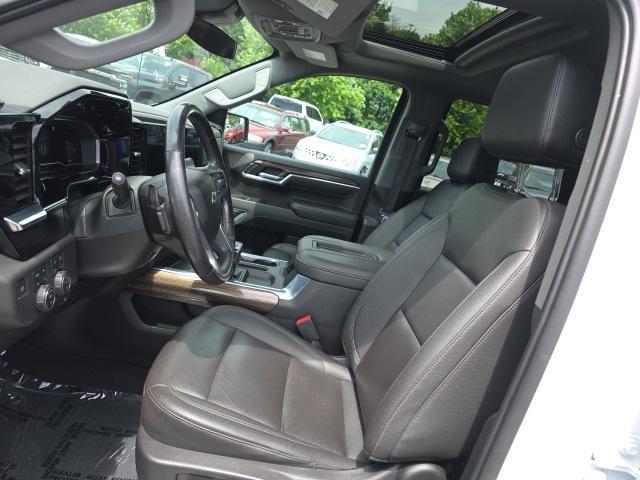 Photo of 2022 Summit White Chevrolet Silverado 1500