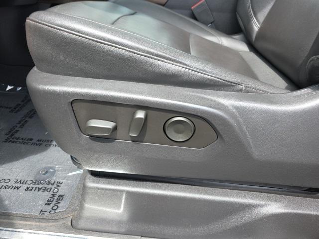 Photo of 2022 Summit White Chevrolet Silverado 1500