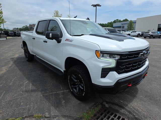 Photo of 2022 Summit White Chevrolet Silverado 1500