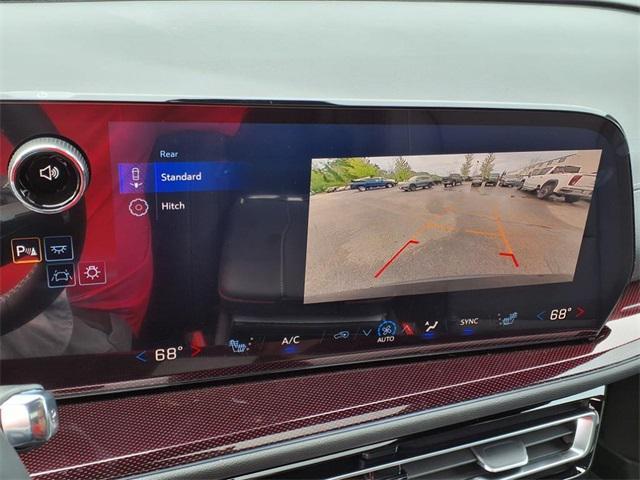 Photo of 2025 Mosaic Black Metallic Chevrolet Traverse