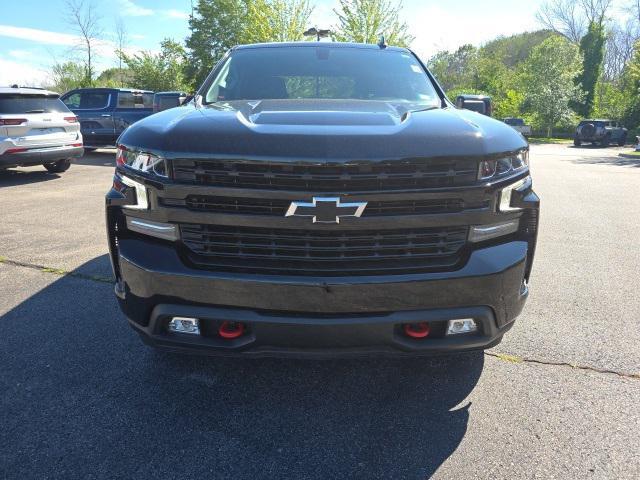 Photo of 2022 Black Chevrolet Silverado 1500
