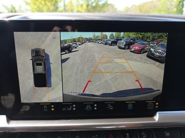 Photo of 2022 Black Chevrolet Silverado 1500