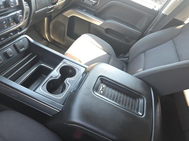 Photo of 2018 Graphite Metallic Chevrolet Silverado 3500