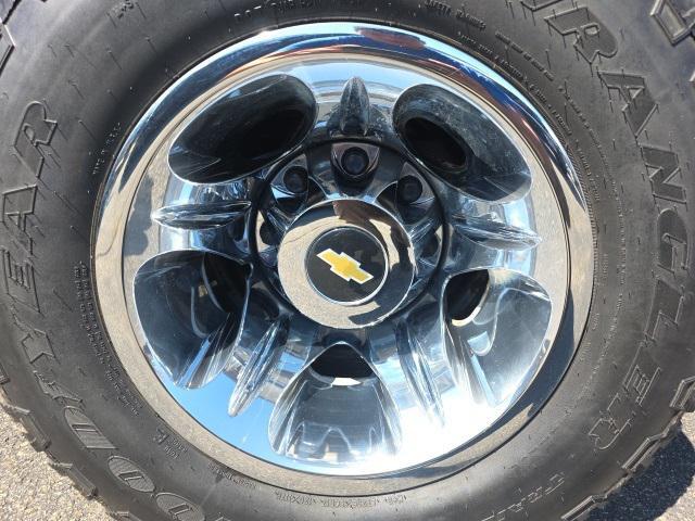 Photo of 2018 Graphite Metallic Chevrolet Silverado 3500