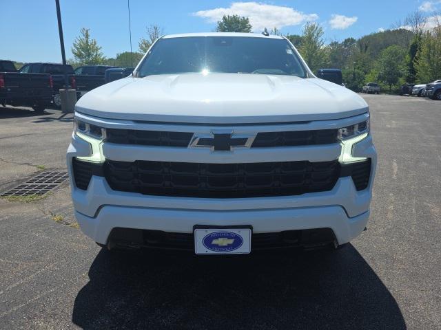 Photo of 2022 Summit White Chevrolet Silverado 1500