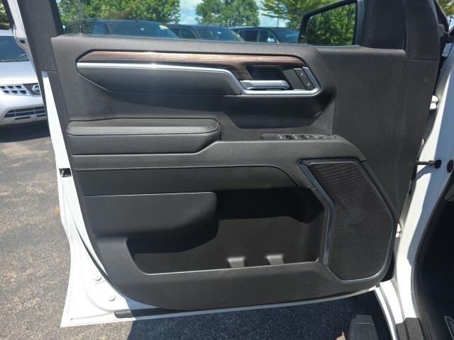 Photo of 2022 Summit White Chevrolet Silverado 1500
