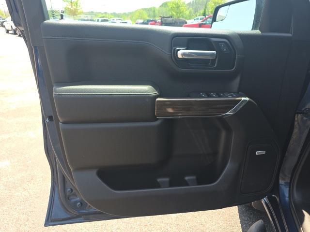 Photo of 2021 Northsky Blue Metallic Chevrolet Silverado 1500