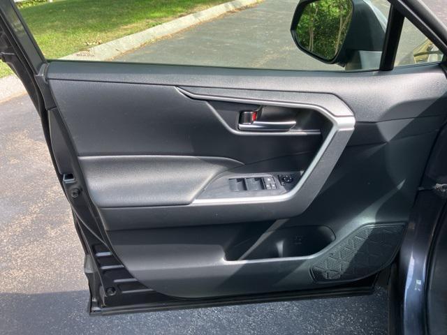 Photo of 2020 Lunar Rock Toyota RAV4