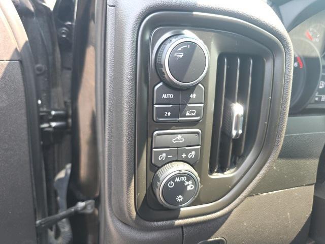 Photo of 2023 Black Chevrolet Silverado 1500