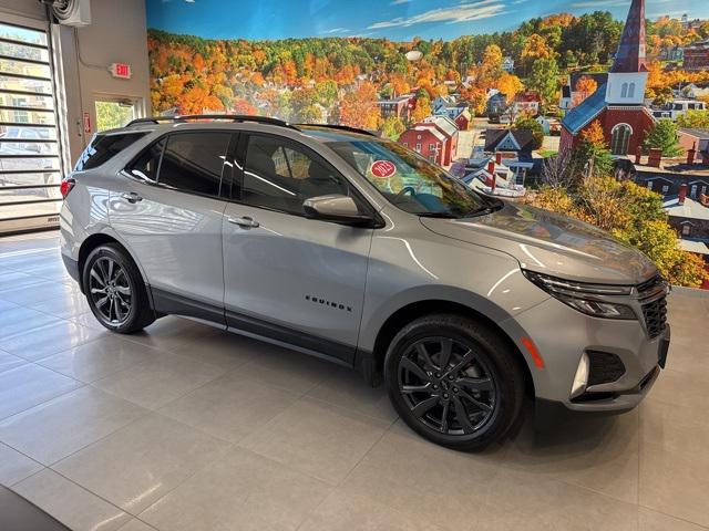 Photo of 2023 Sterling Gray Metallic Chevrolet Equinox