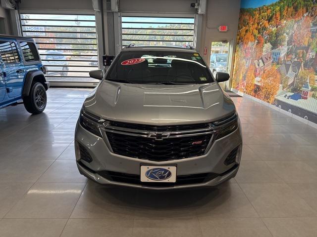 Photo of 2023 Sterling Gray Metallic Chevrolet Equinox