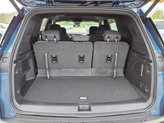 Photo of 2026 Lakeshore Blue Metallic Chevrolet Traverse