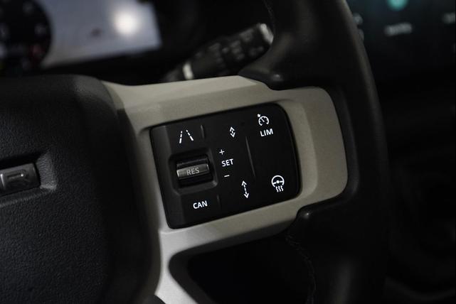 Photo of 2024 Gray Land Rover Defender
