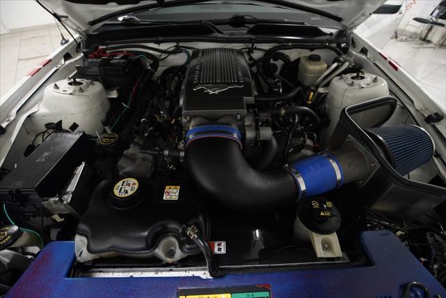 Photo of 2007 Performance White Clearcoat Ford Mustang