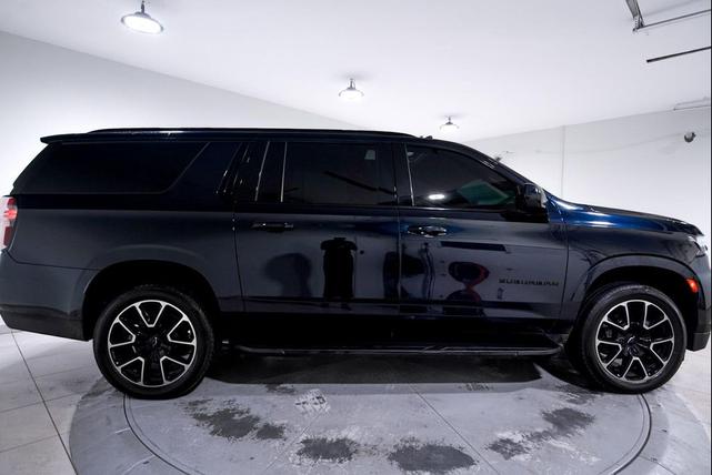 Photo of 2023 Midnight Blue Metallic Chevrolet Suburban