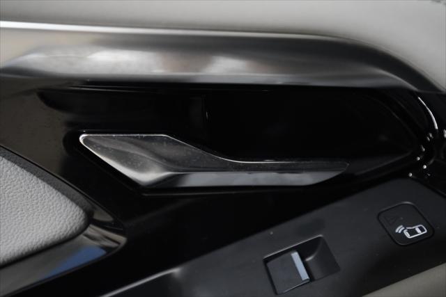 Photo of 2022 Blue / Gray Land Rover Range Rover Evoque