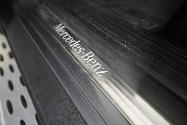 Photo of 2019 Gray / Black Mercedes-Benz GLS 450