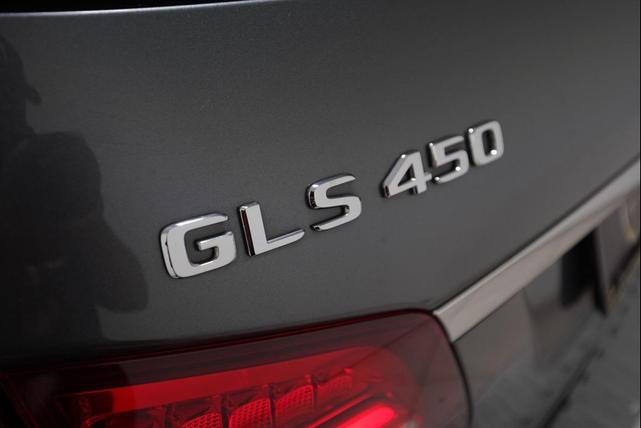 Photo of 2019 Gray / Black Mercedes-Benz GLS 450