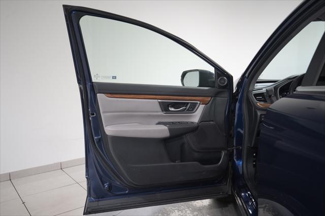 Photo of 2017 Blue / Gray Honda CR-V