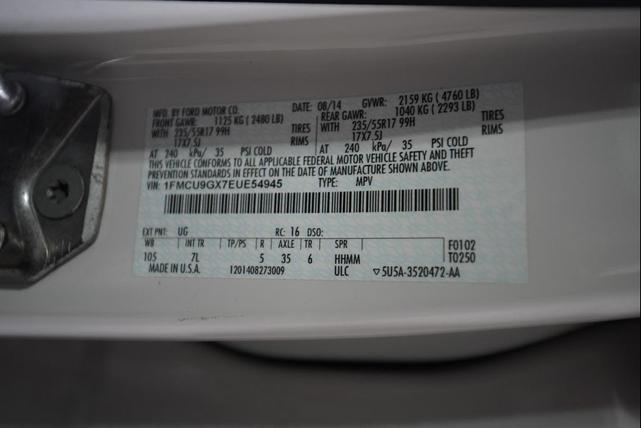 Photo of 2014 White Platinum Ford Escape