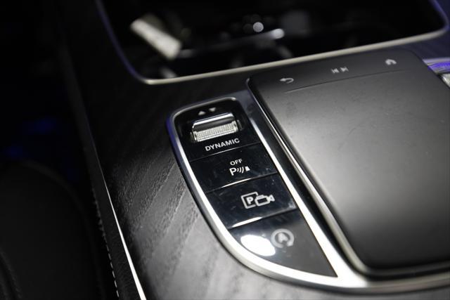 Photo of 2023 White / Black Mercedes-Benz E-Class