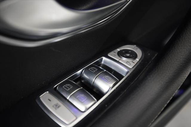 Photo of 2023 White / Black Mercedes-Benz E-Class