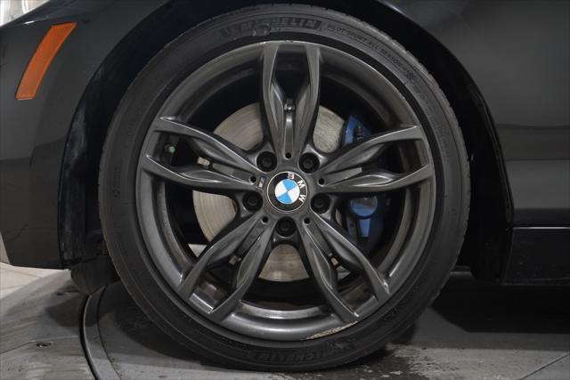 Photo of 2016 Black Sapphire Metallic BMW M2