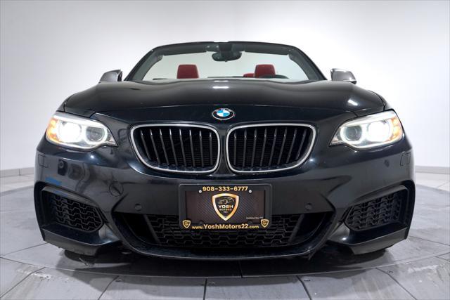 Photo of 2016 Black Sapphire Metallic BMW M2