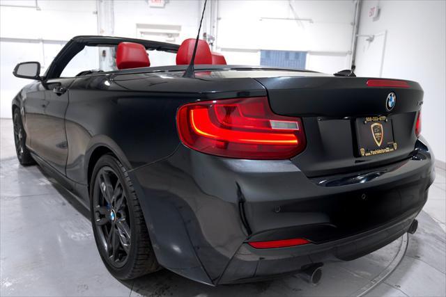 Photo of 2016 Black Sapphire Metallic BMW M2