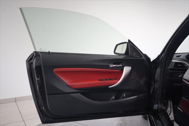 Photo of 2016 Black Sapphire Metallic BMW M2