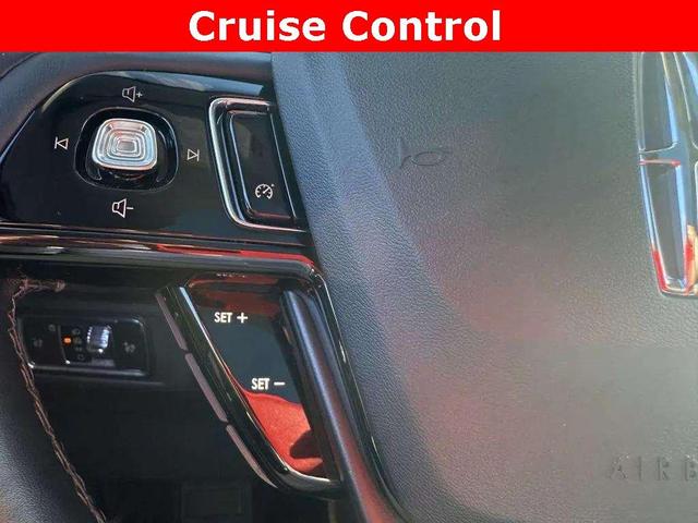 Photo of 2022 Metallic Lincoln Corsair