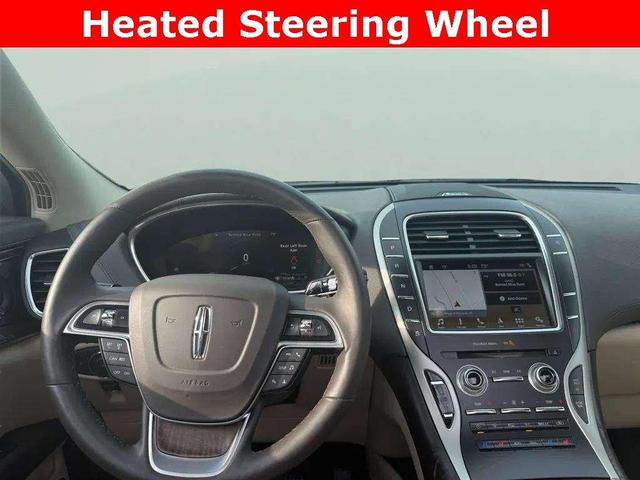 Photo of 2019 White Platinum Tri-Coat Metallic Lincoln Nautilus