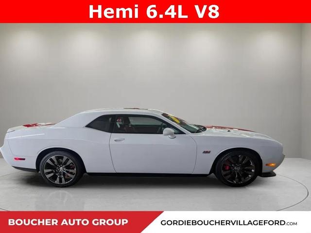Photo of 2013 Bright White Clearcoat Dodge Challenger