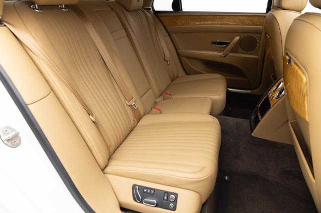 Photo of 2018 WHITE Bentley Flying Spur
