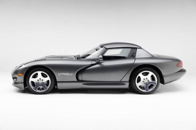 Photo of 2002 GRAPHITE Dodge Viper