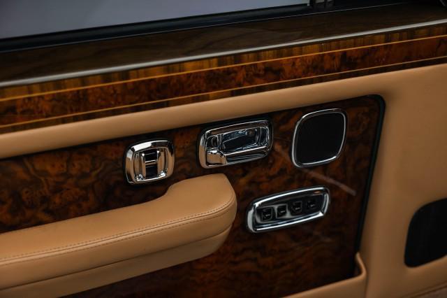 Photo of 1998 BLUE Rolls-Royce Silver Spur